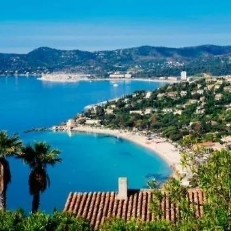 Le Lavandou, 2 Pieces, 4 Personnes - Fr-1-251-180 *